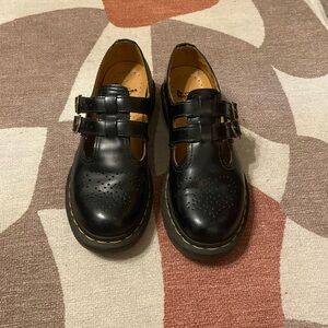 Dr. Martens Mary Jane